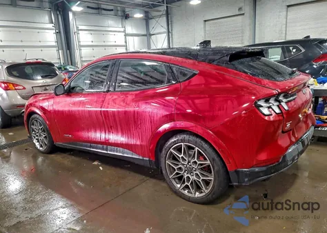 2024 Ford Mustang Mach-E Gt z USA, uszkodzony, nr VIN 3FMTK4SX2RMA32883